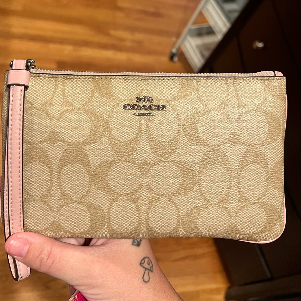 Coach wallet